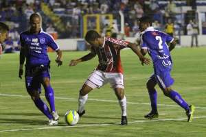 Rio Claro 3 x 1 Botafogo - Vitória deixa Azulão com pé na elite em 2015