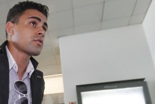 Português: Ex-zagueiro do Palmeiras é flagrado dirigindo alcoolizado