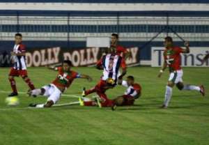 Penapolense 2 x 1 Portuguesa - Quinta vitória seguida e liderança disparada