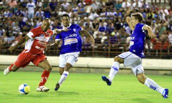 ALAGOANO: Clássico das Multidões tem tiroteio e termina empatado