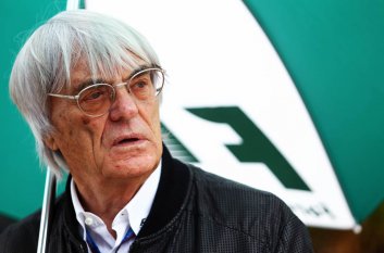 F1: Tribunal inglês absolve Ecclestone em caso de corrupção