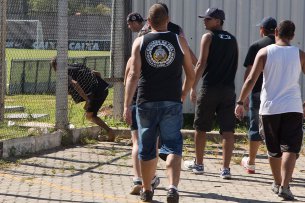 Pra prisão! Operação policial deixa três corintianos presos