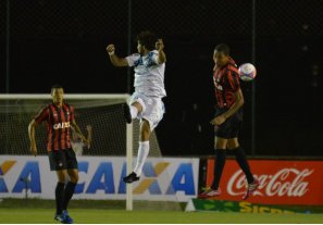 PARANAENSE: Atlético-PR segue na zona de rebaixamento e Maringá vira líder