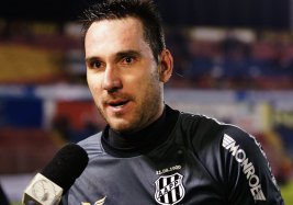 Sonhando com a amarelinha, atacante comanda Seleção FI do Paulistão