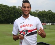 Paulistão: Volante reclama de vacilo do São Paulo e pede atenção