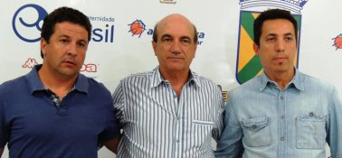 Paulista A2: Santo André apresenta ex-técnico do Guarani