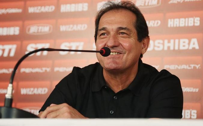 Paulistão: Muricy faz mistério em treino na véspera do clássico