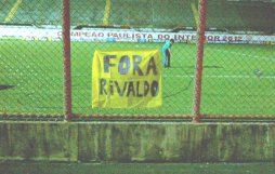 Paulistão: Cansado, Rivaldo dispara contra torcida do Mogi Mirim