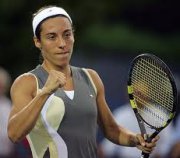 Tênis: Schiavone perde em estreia no WTA de Florianópolis