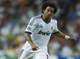 Liga dos Campeões: Lateral brasileiro viaja e deve reforçar Real Madrid