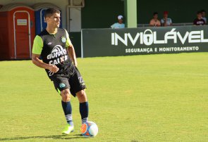Catarinense: Após estreia, ex-Inter comemora início na Chapecoense