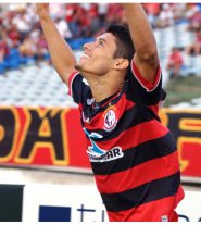 Valdo Soares faz dois pelo Campinense no Estadual da Paraíba