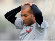 Paulistão Chevrolet: Atacante avisa que não pensa em deixar o Corinthians