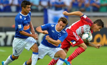 Cruzeiro 5 x 1 Universidad de Chile – Ricardo Goulart da show e Raposa lidera