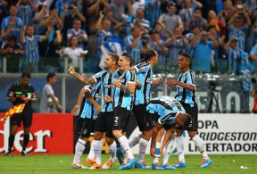 Grêmio 3 x 0 Atlético Nacional-COL – Imortal se isola na ponta