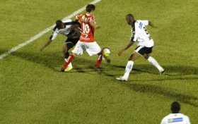 Paulistão: Comercial promete pagar até dia 28, e jogadores cancelam chance de greve