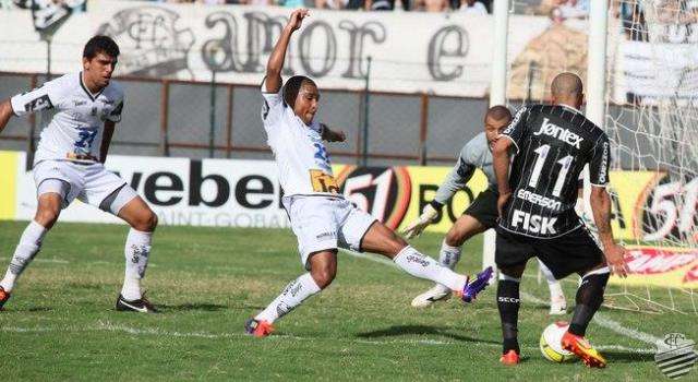 Corinthians x Comercial – Ameaça de greve e Timão contra jejum
