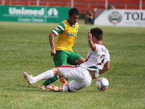 PARANAENSE: Coritiba defende a liderança diante do Operário