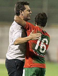 Portuguesa 2 x 0 Mogi Mirim - Com gols polêmicos, Lusa vence e derruba treinador