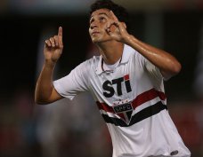 Paulistão Chevrolet: Após vitória, atacante exalta ‘genialidade’ de Ganso