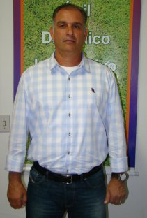 Time de Carlos Octávio derrota Ipatinga e fica cada vez mais próximo do acesso