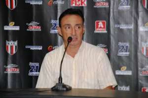 Paulistão: Sob nova direção, Linense anuncia dispensa de ex-Fla e mais dois