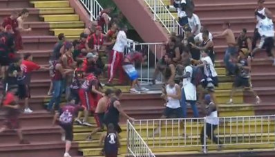 Justiça proíbe torcida organizada de grande clube à frequentar eventos esportivos