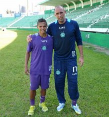 Paulista A2: Ídolo surpreende e pode reforçar Guarani
