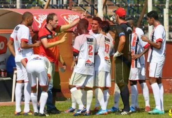 Santacruzense x São José “B” – Duelo de opostos em Santa Cruz do Rio Pardo