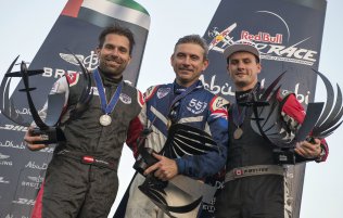 Red Bull Air Race e inglês papa títulos estão de volta