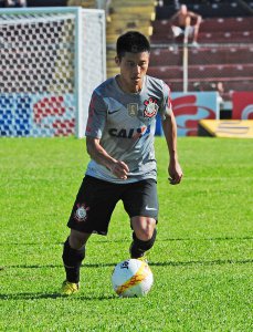 Lembra dele? Após deixar Corinthians, Zizao acerta com um novo clube