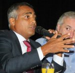 Coisa de estrela: Deputado Romário é pego em blitz e perde CNH