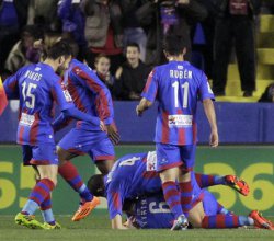 ESPANHOL: Levante vence e luta por vaga na Liga Europa