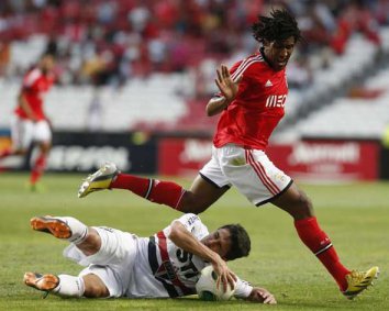 Que fase! ‘Encostados’ fazem São Paulo gastar R$ 1 milhão por mês