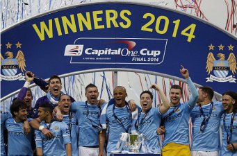 COPA DA LIGA: Manchester City vira, levanta taça e encerra jejum