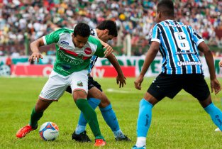 Gaúcho: Zagueiro acredita que vitória sobre o Grêmio pode embalar São Paulo