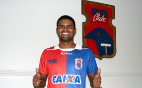 Paranaense: Paraná contrata meia que se destacou na Portuguesa