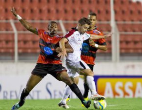 Linense x Corinthians – Timão busca 4ª vitória seguida para chegar nos líderes