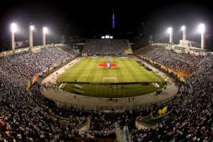 Santos avança no projeto de jogar mais no Pacaembu