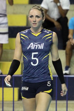 Vôlei: Melhor defensora da Superliga, Kristin diz ter o melhor trabalho do mundo