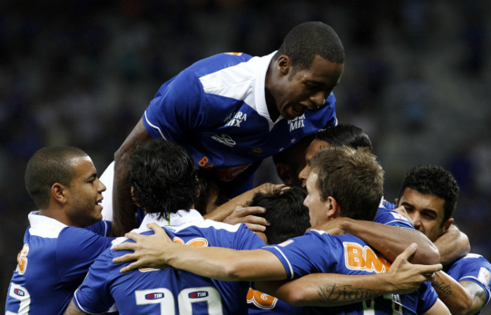 MINEIRO: Cruzeiro pode garantir vaga em dia de confrontos diretos