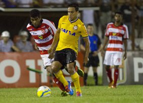 Paulistão Chevrolet: Por R$ 1 milhão, meia corintiano pode jogar clássico de domingo