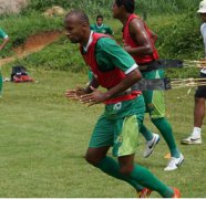 Vinicius Kiss tem atuação de destaque na vitória do Cuiabá
