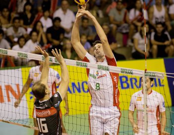 Vôlei: Brasil Kirin começa com pé-direito e sai na frente nos playoffs da Superliga