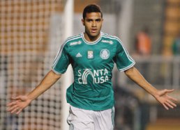 Paulistão: Palmeiras vai com time misto contra o lanterna