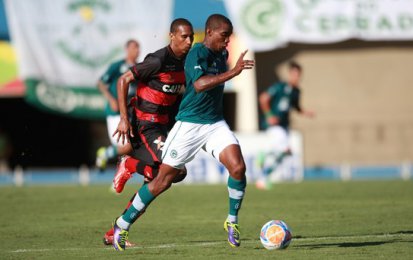 Goiano: Clássico acaba empatado com três pênaltis marcados pela arbitragem