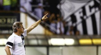 Paulista Chevrolet: Técnico do Santos vê atacante como exemplo para garotos