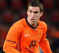 Copa 2014: Volante holandês lesiona joelho e desfalca seleção