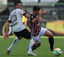 Sérgio Carvalho: Corinthians de Mano Menezes está longe do ideal