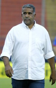 Goiano: Técnico deixa o Anápolis e espera propostas de clubes da Série B